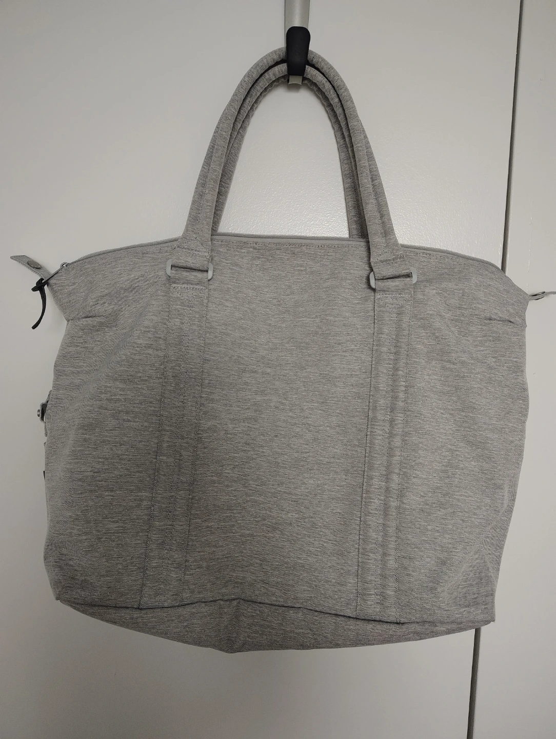Herschel Light Gray Duffel Tote Bag – Large, 15" × 20" - photo 2