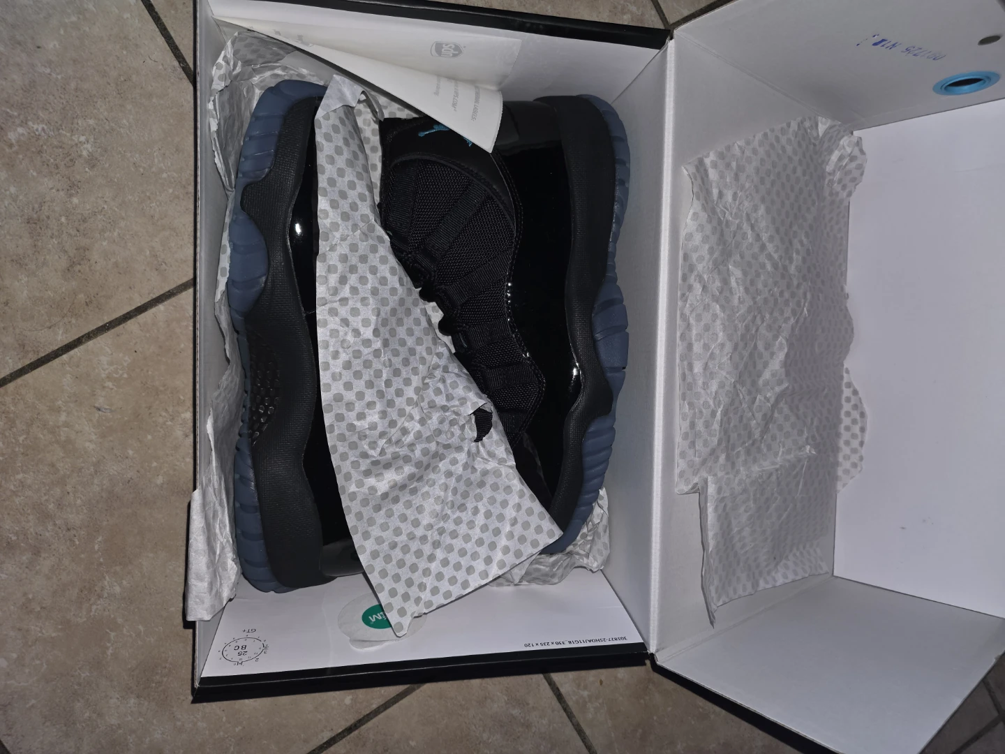 Air Jordan 11 Retro "gamma" - photo 3