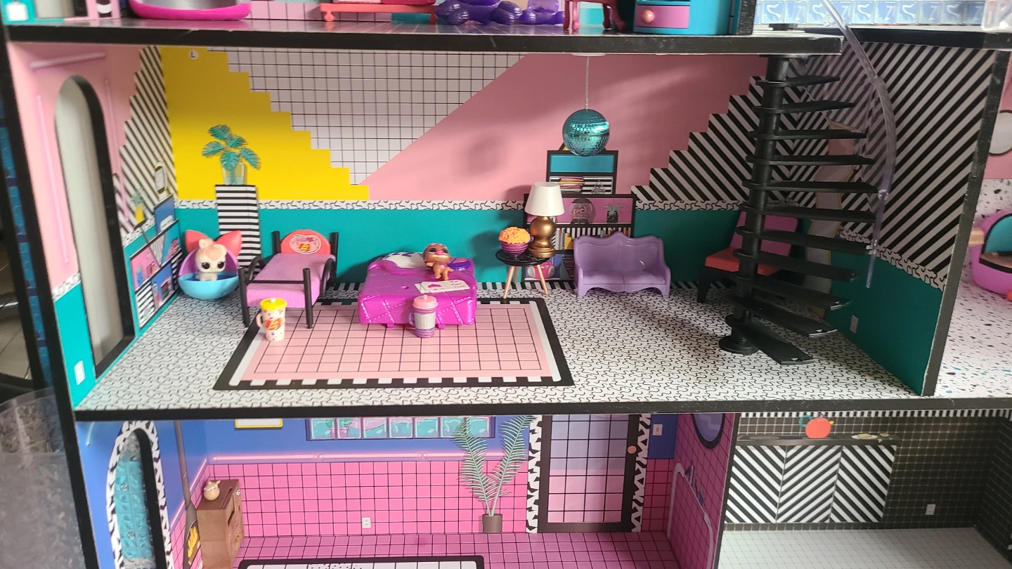 LOL Surprise House Playset - photo 4