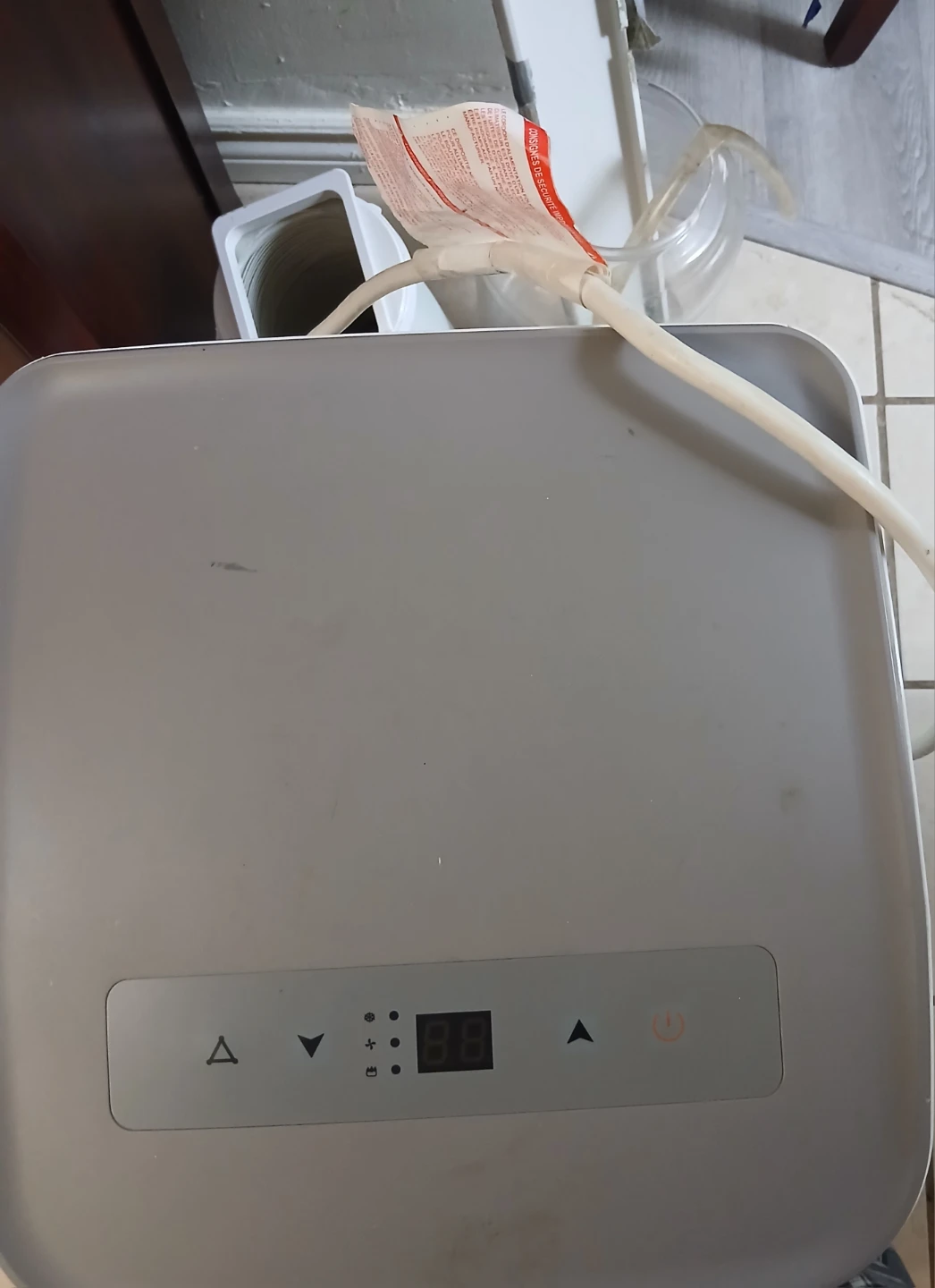 Comfee Portable Air Conditioner - photo 2