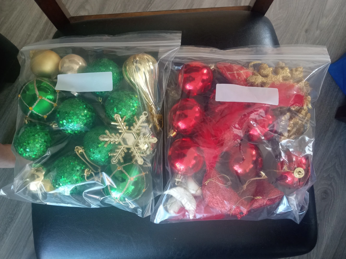 Christmas Ornaments Set