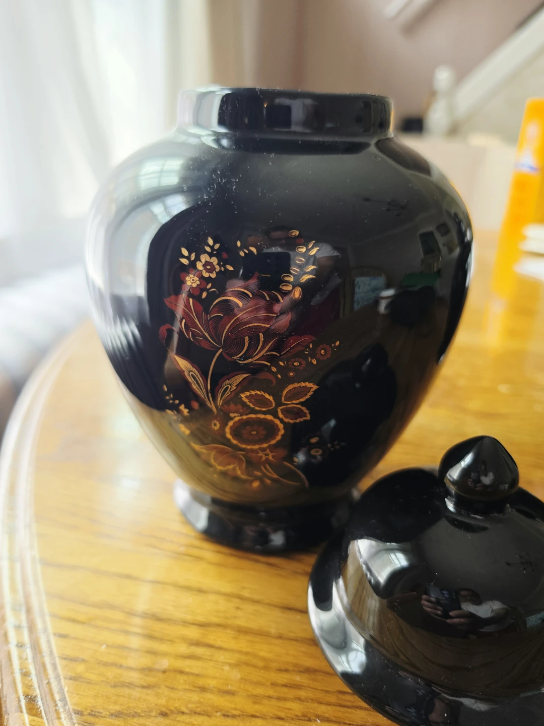 Pair of black ceramic ginger jars - photo 3