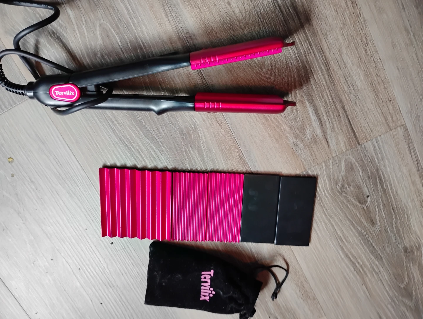 Tervilix Zigzag & Straight Hair Straightener with Accessories