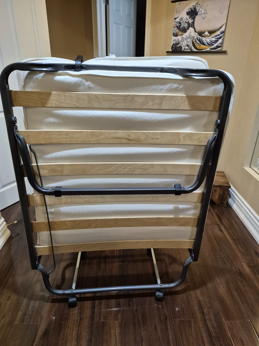 Twin Size Rollaway Bed with Memory Foam Mattress, Foldable