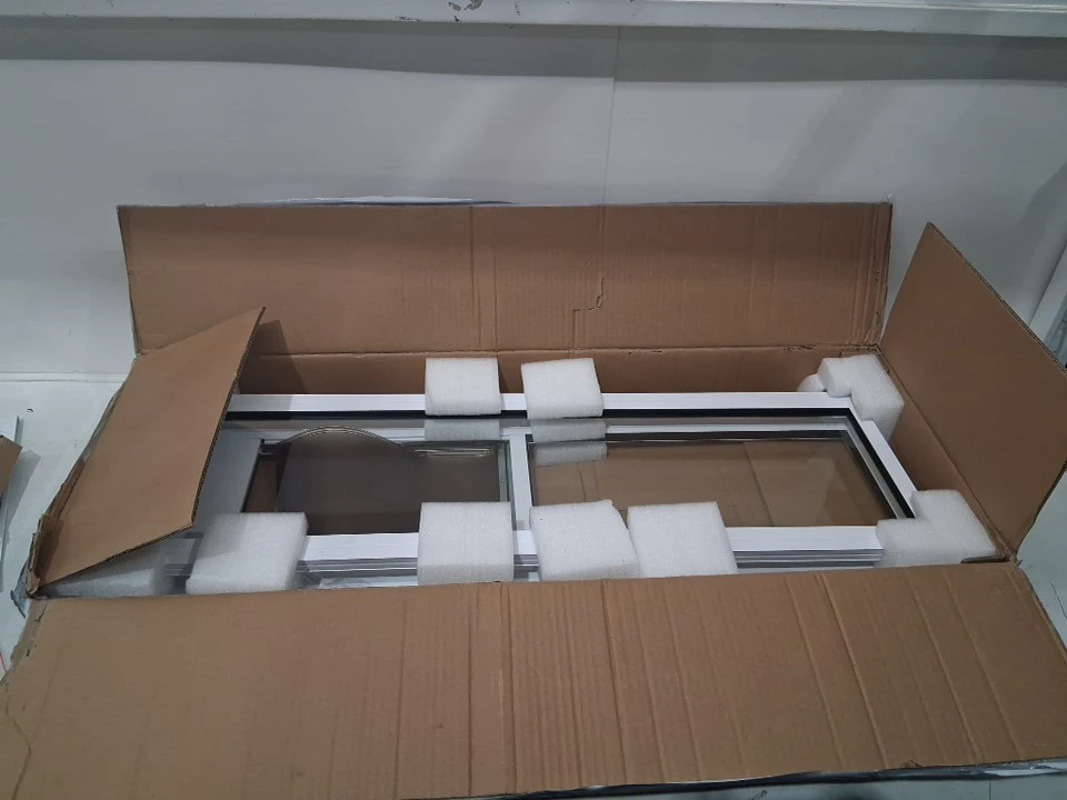 VEVOR Sliding Glass Door Pet Door CWM03-M