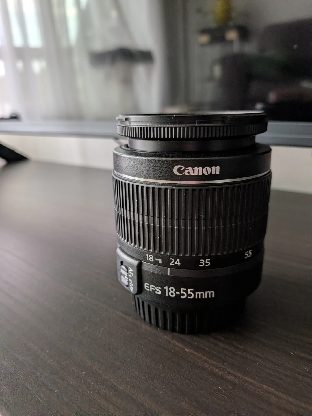 Canon EF-S 18-55mm f/3.5-5.6 III Zoom Lens - photo 2