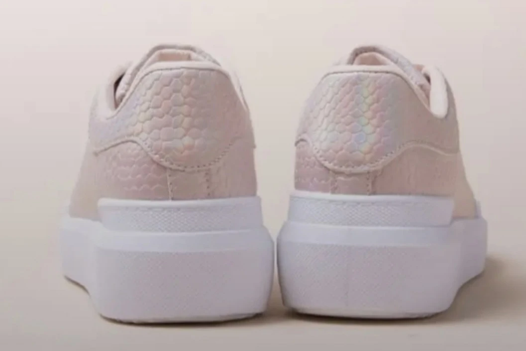 Pink snakeskin pattern platform sneakers - photo 3