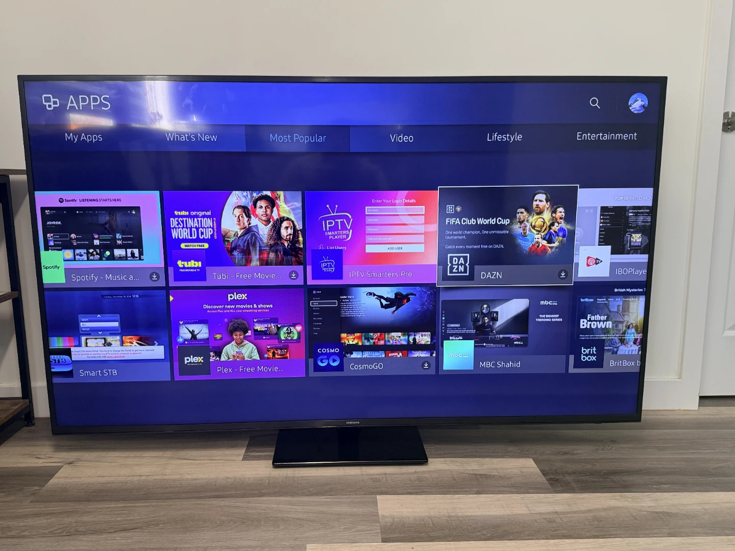 70” Inch Samsung Smart 4K TV - photo 2