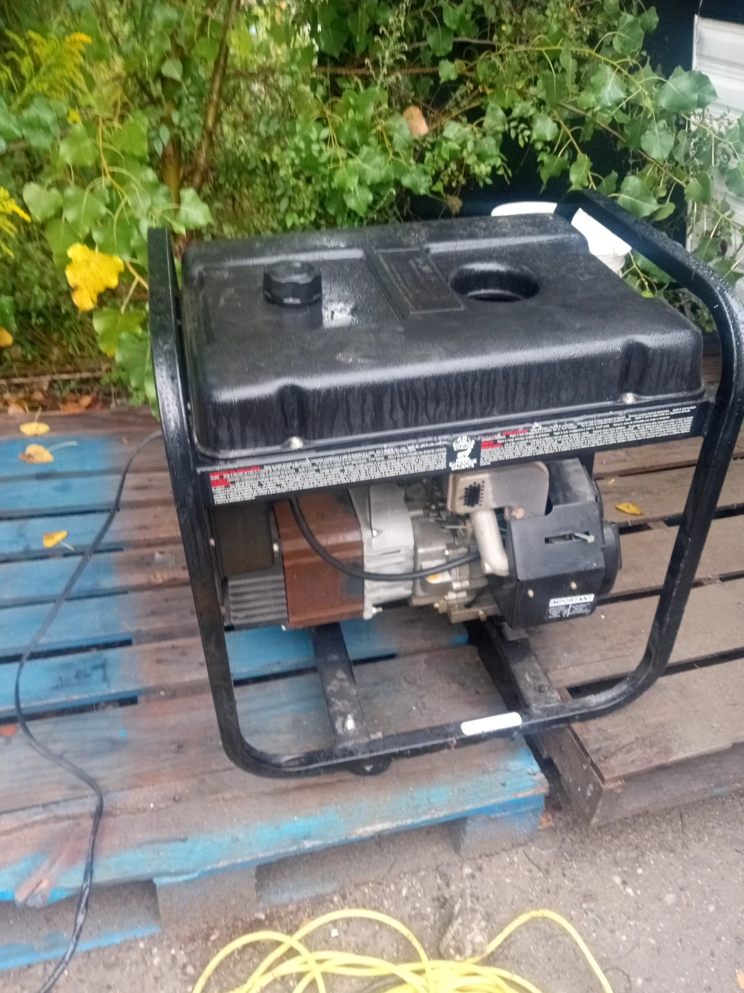Coleman 5000 watt generator - photo 3