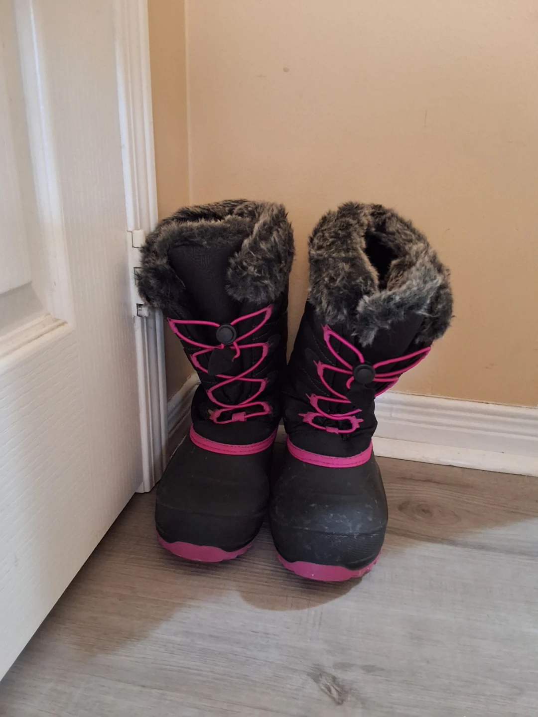 Youth Winter Boots - Black/Rose