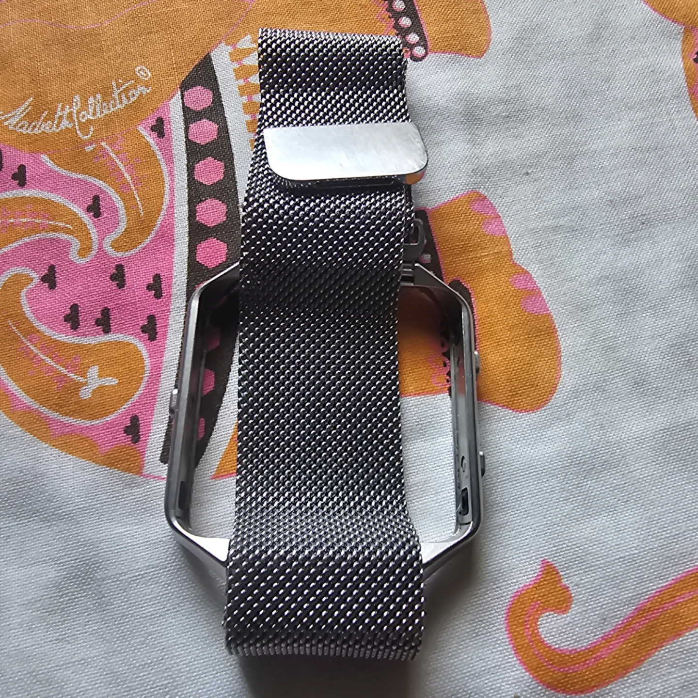 Metal fitbit Watch Band with Frame - photo 2