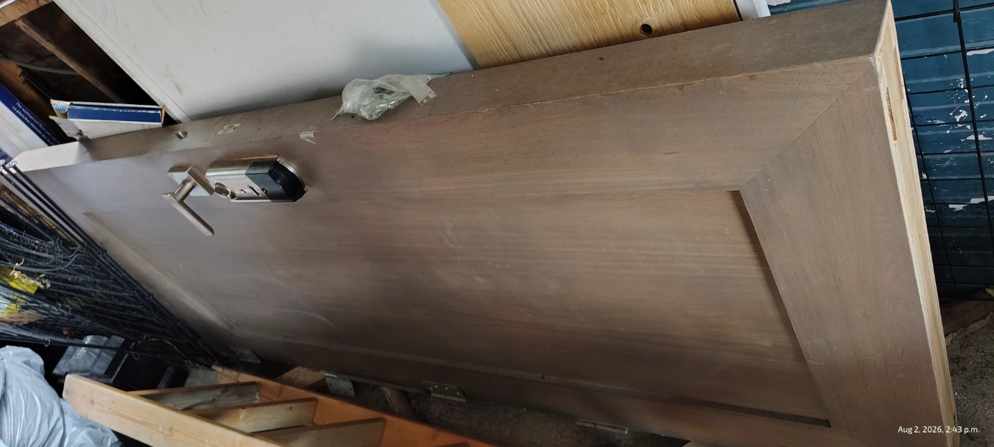 Wooden Interior Door with Hardware