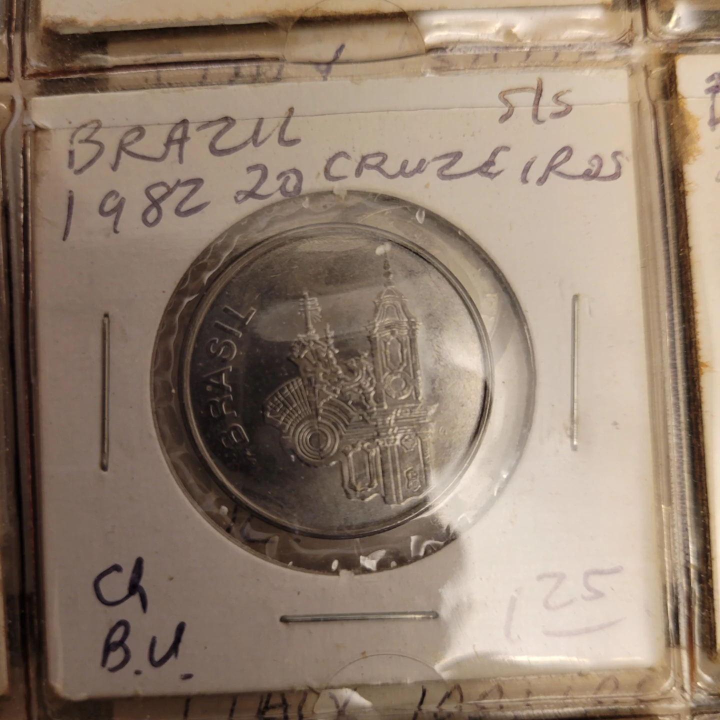 Brazil 50 Cruzeiros Coin 1983 - photo 4