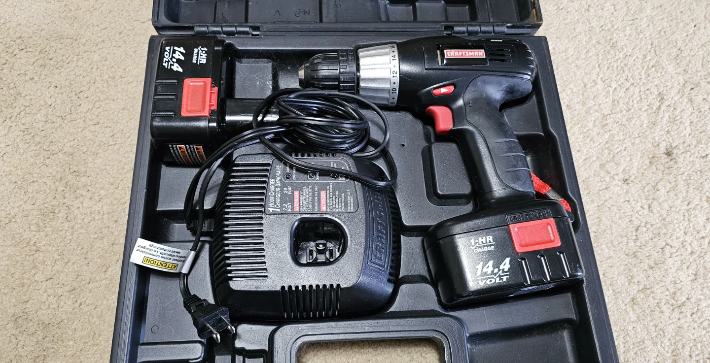 Craftsman 14.4 Volt Cordless Drill with Case - photo 4