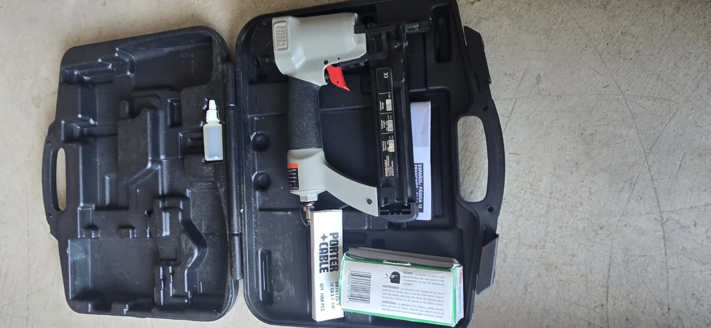 Porter-Cable Brad Nailer Kit