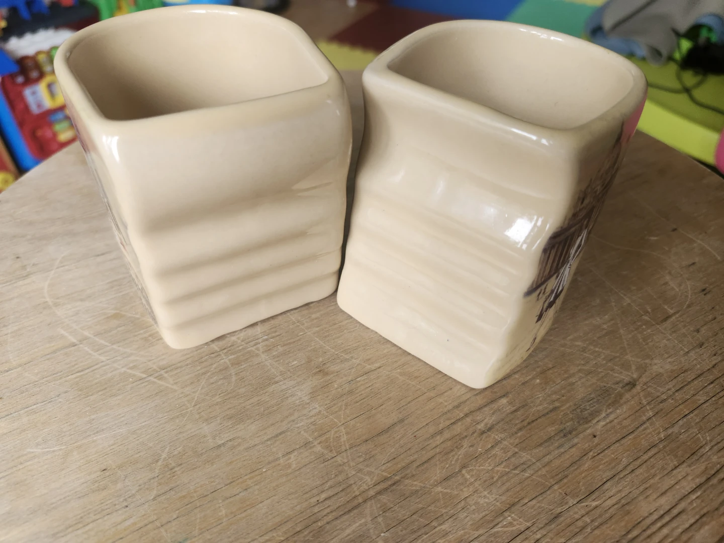 Free cups - photo 2