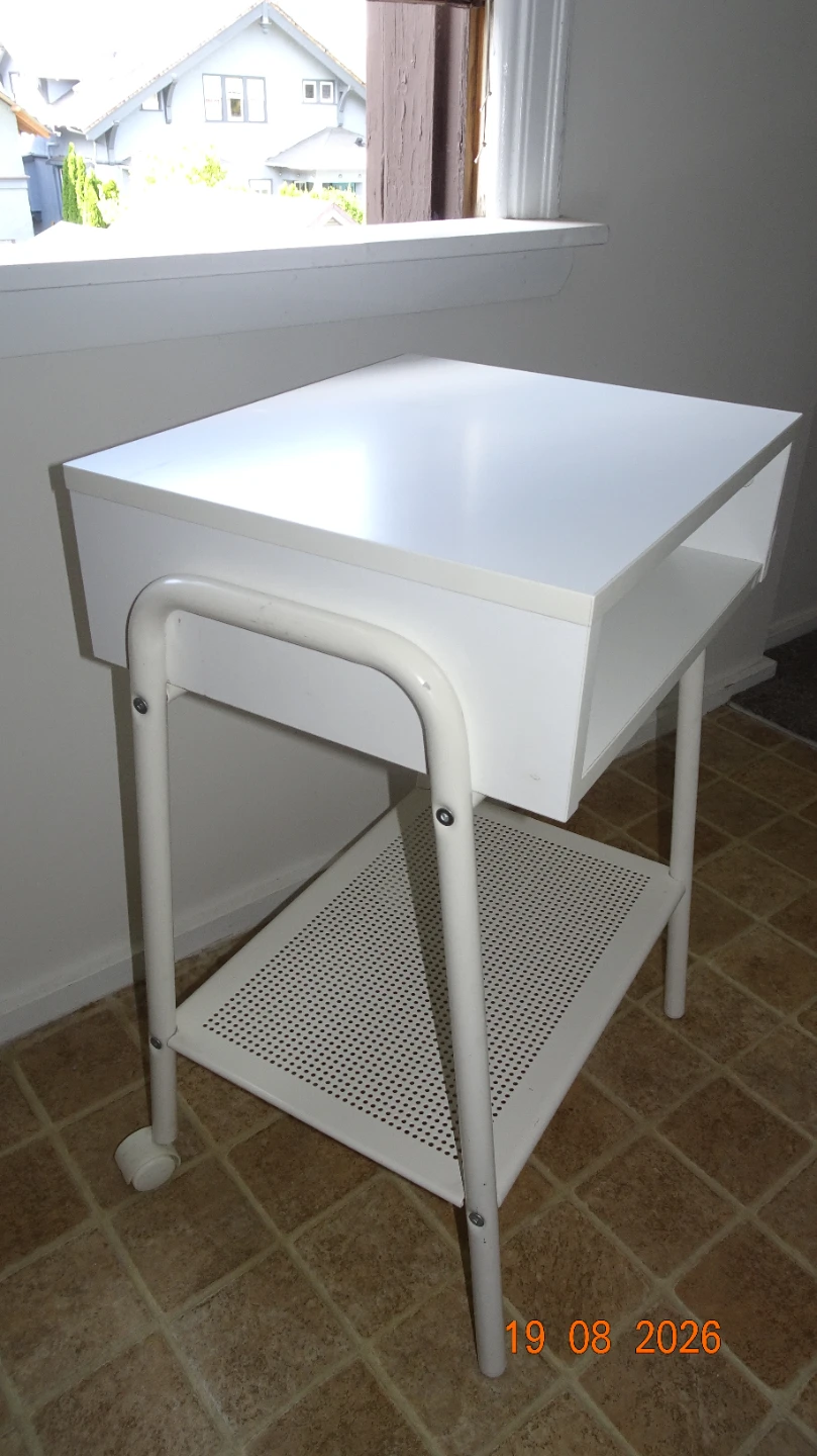 White Rolling Utility Cart / Side Table - photo 4