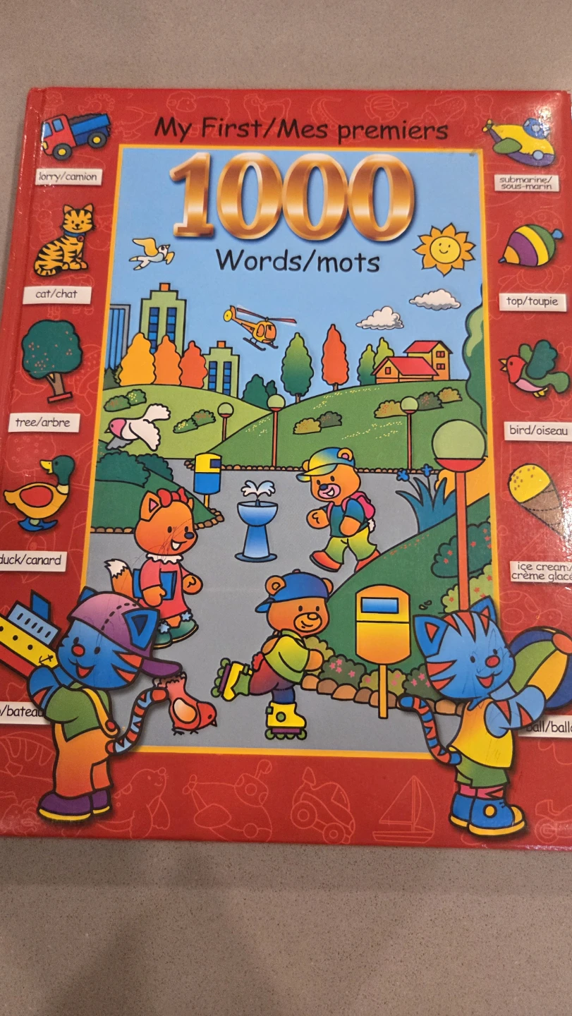My First 1000 Words - Eng/Fre Childrens book