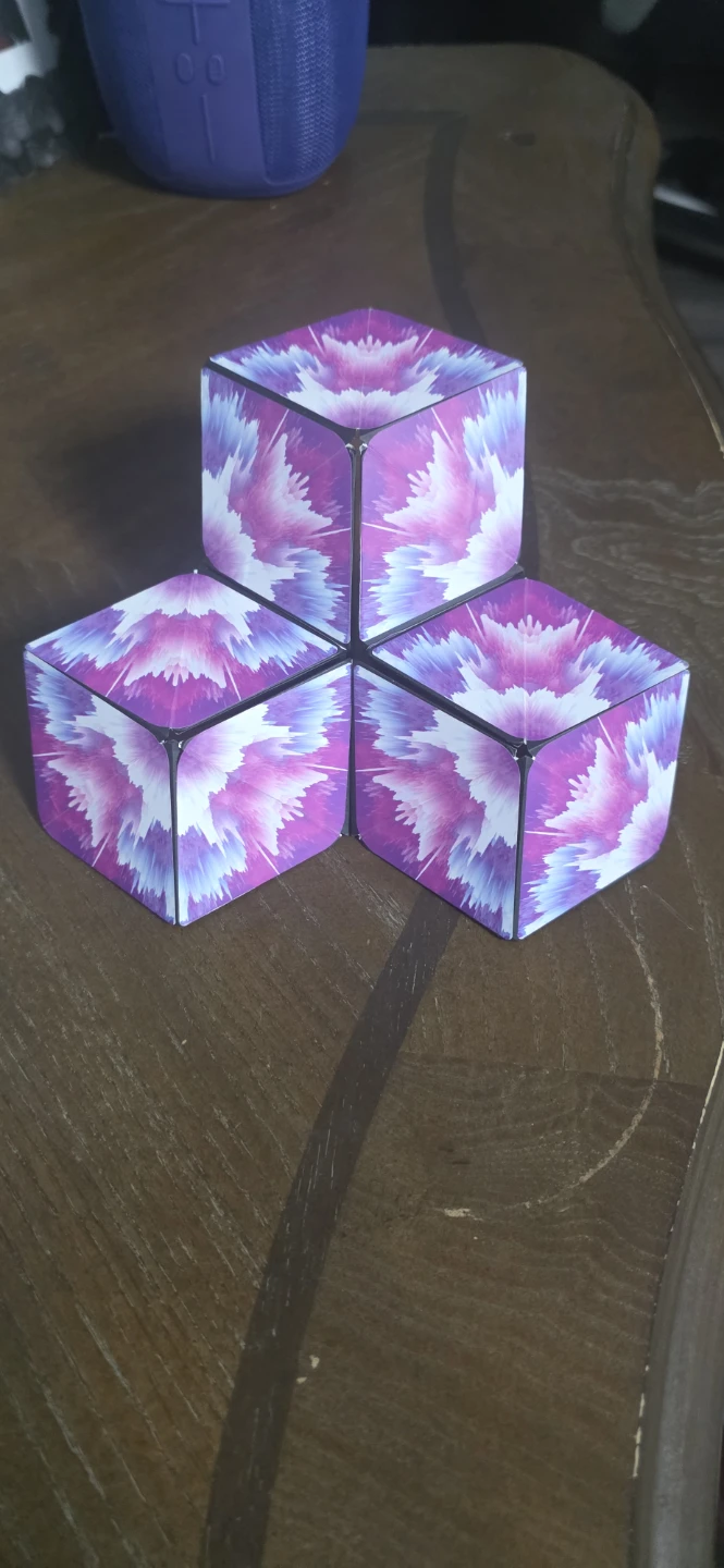 Transforming Puzzle Cube Toy - photo 2