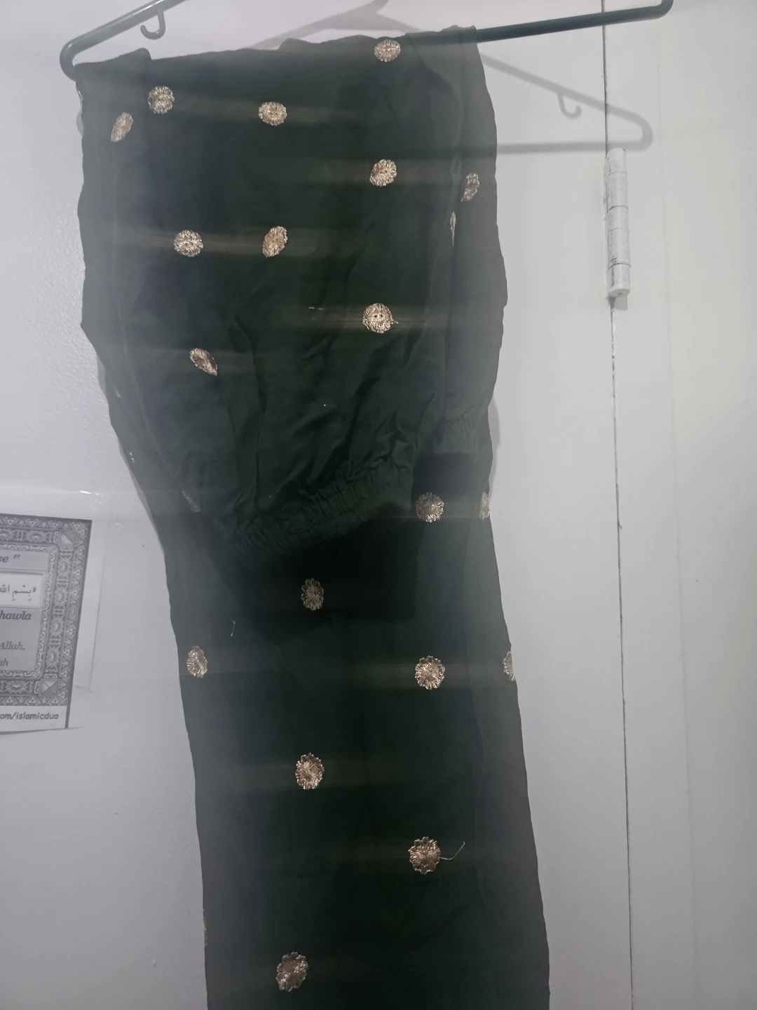 Green embroidered kurta and pants set - photo 2