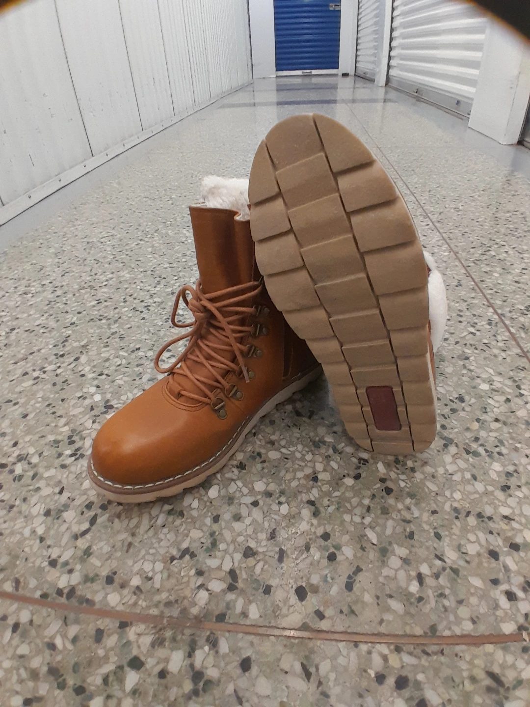 Royal Canadian Women's Leather Winter Boots Size 9 - photo 2