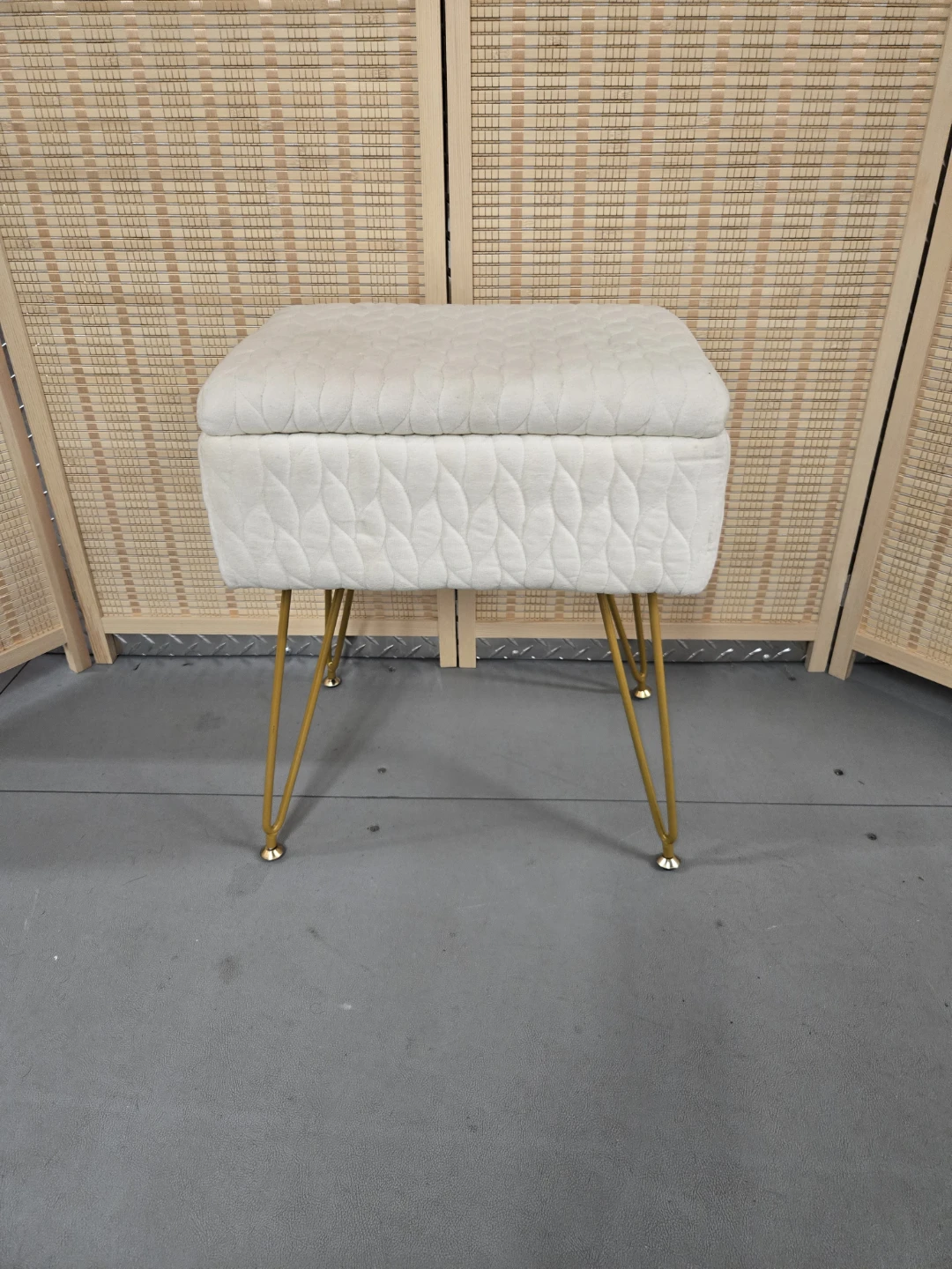 Quilted Storage Ottoman with Gold Hairpin Legs - photo 2