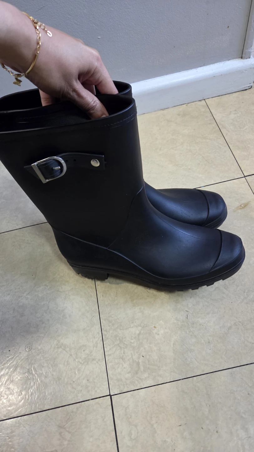 Black Rubber Rain Boots size 11 - photo 2