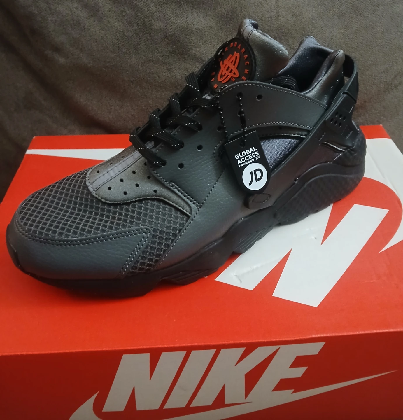 Nike Air Huarache Mens Running Shoes (Size 11)