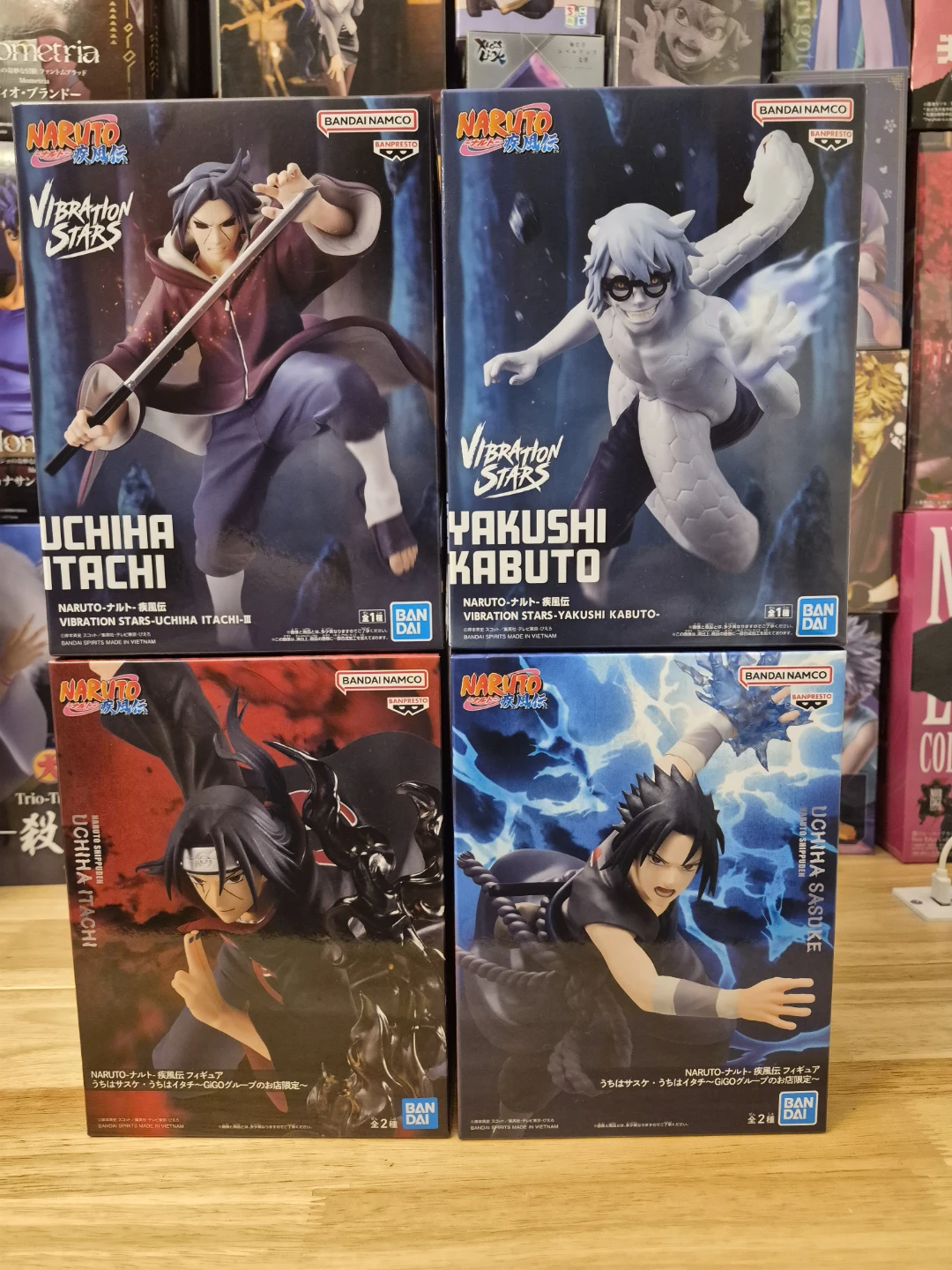 Naruto figures