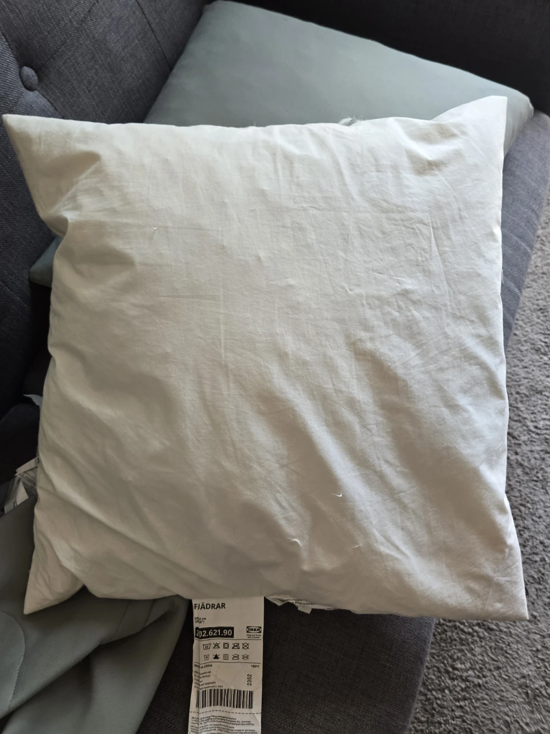 PUCKELMAL Cushion cover and FJÄDRAR inner cushion - photo 4