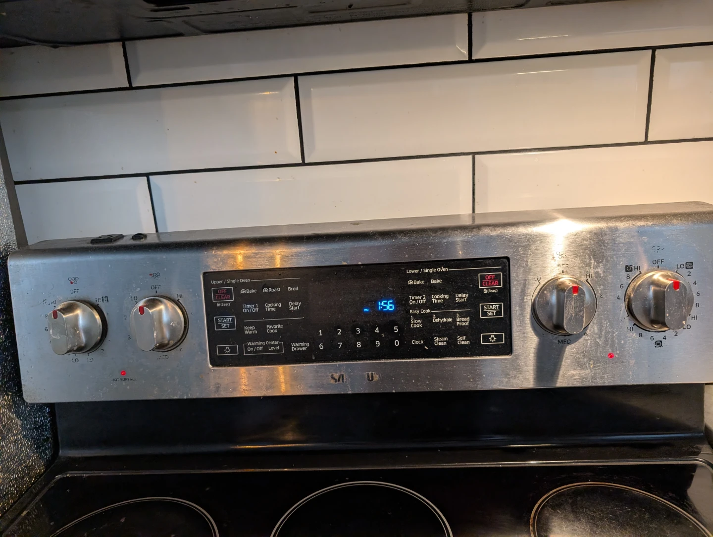Samsung Electric Range - photo 2
