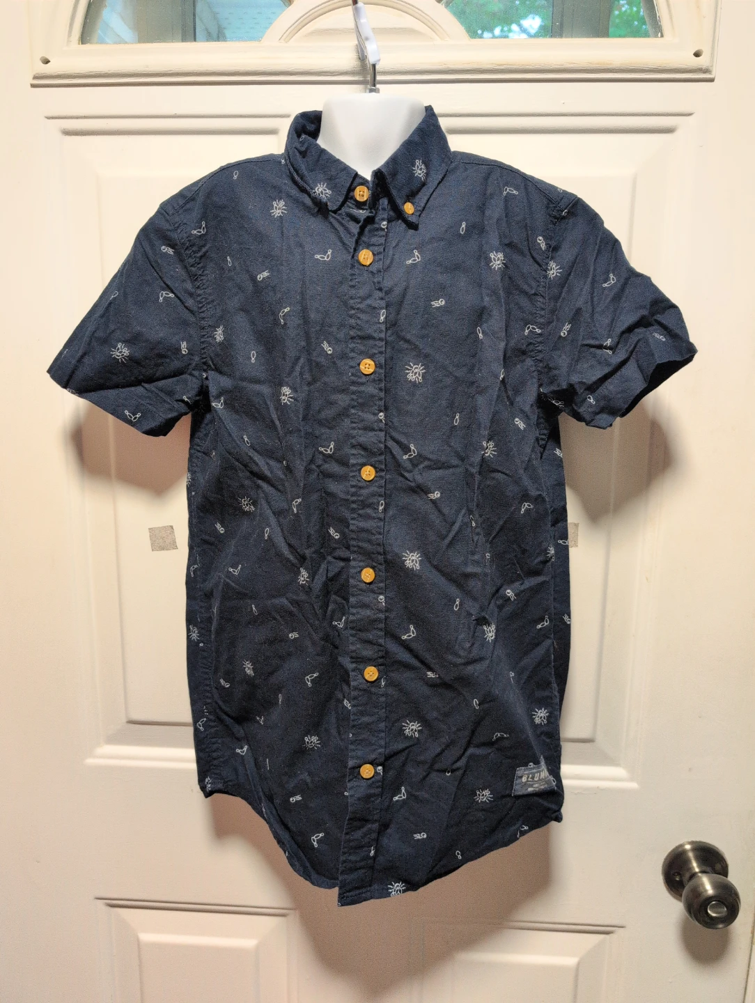 Blumind short sleeve button down shirt size 12