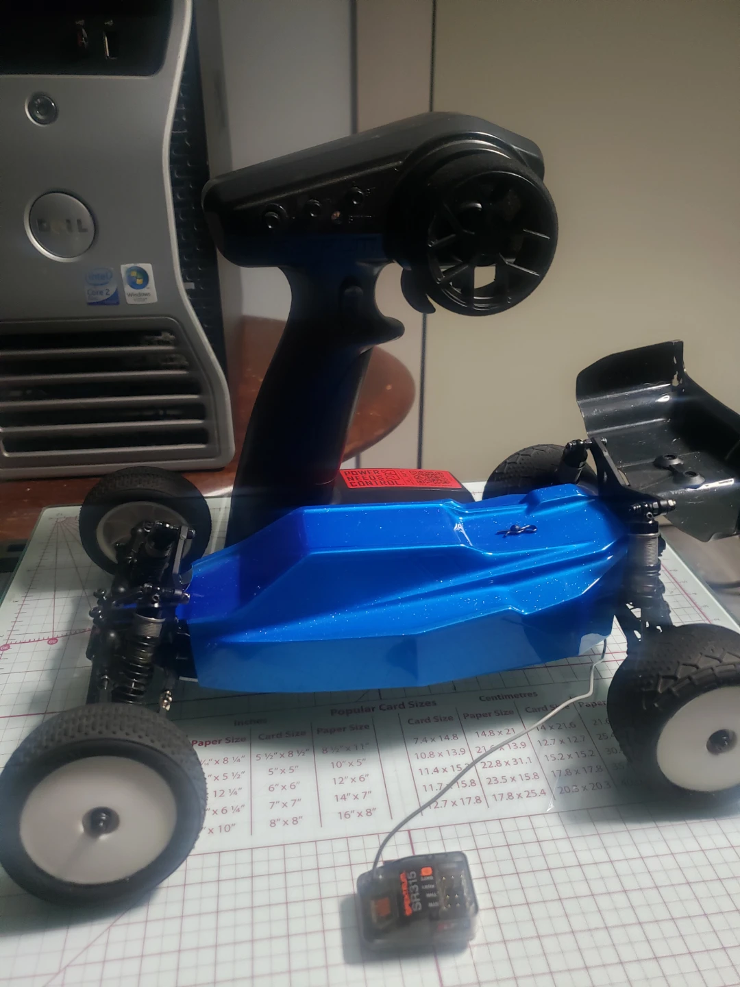 Upgrade losi mini b needs battery and charger. - photo 2