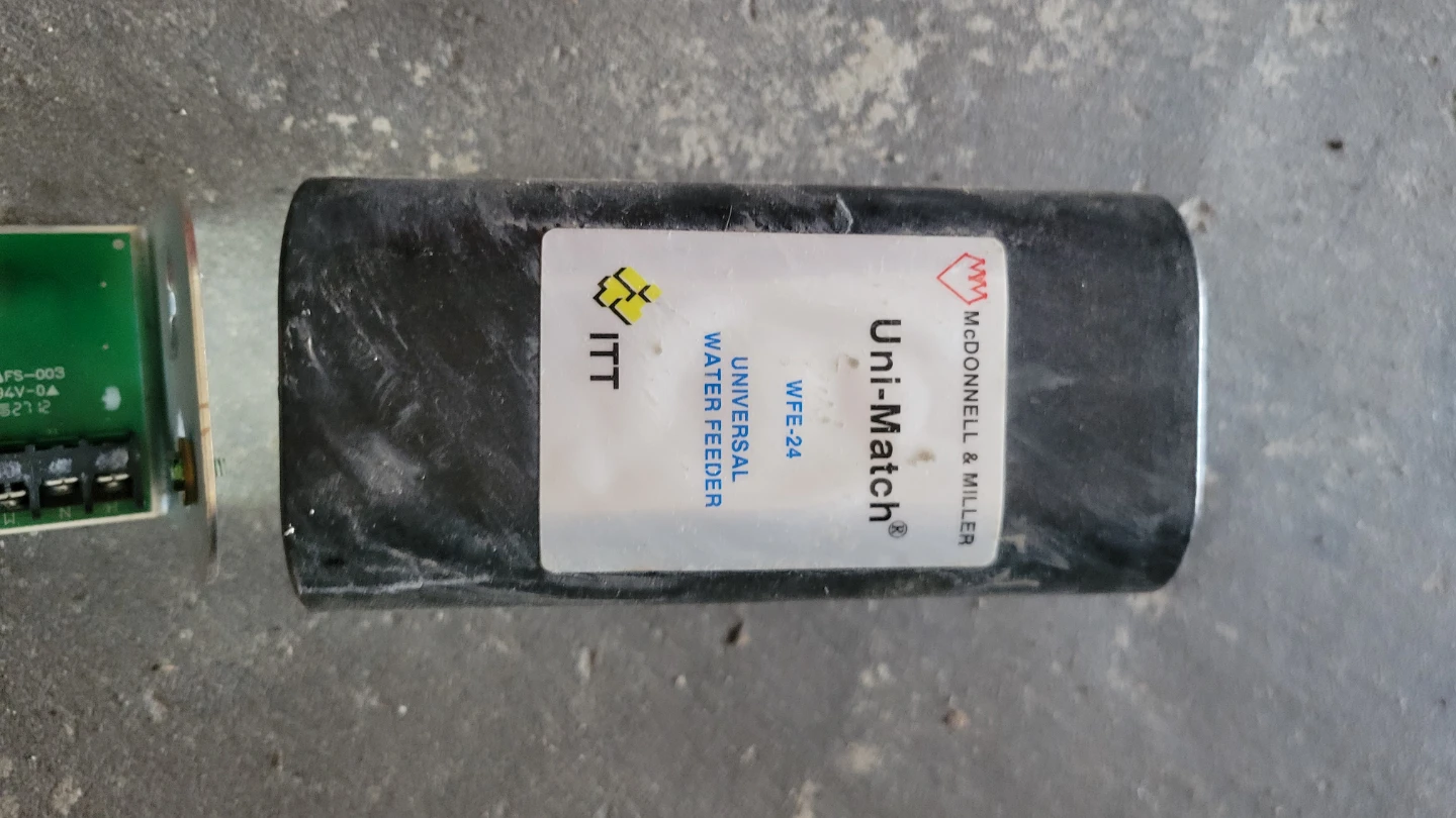 ITT McDonnell & Miller Uni-Match WFE-24 Universal Water Feeder