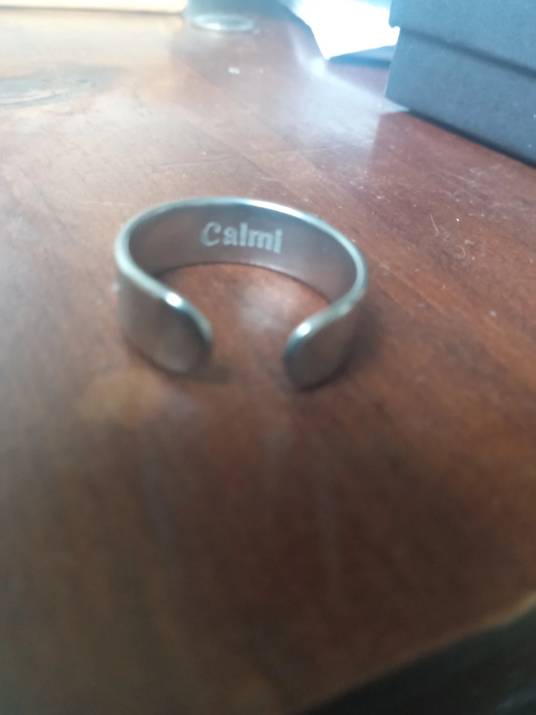 Calmi Ring