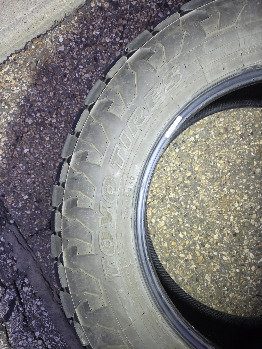 LT275/65R20 TOYO OPEN COUNTRY A/T III Tires - photo 5