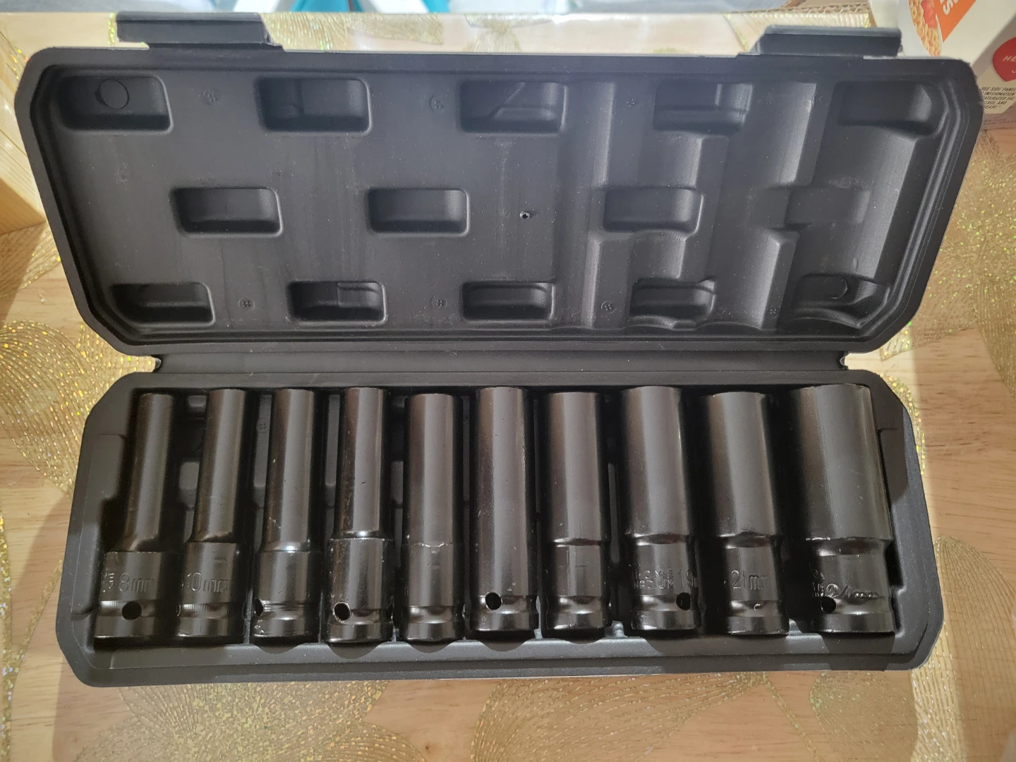 Brand new Socket Set 1/2" with Case