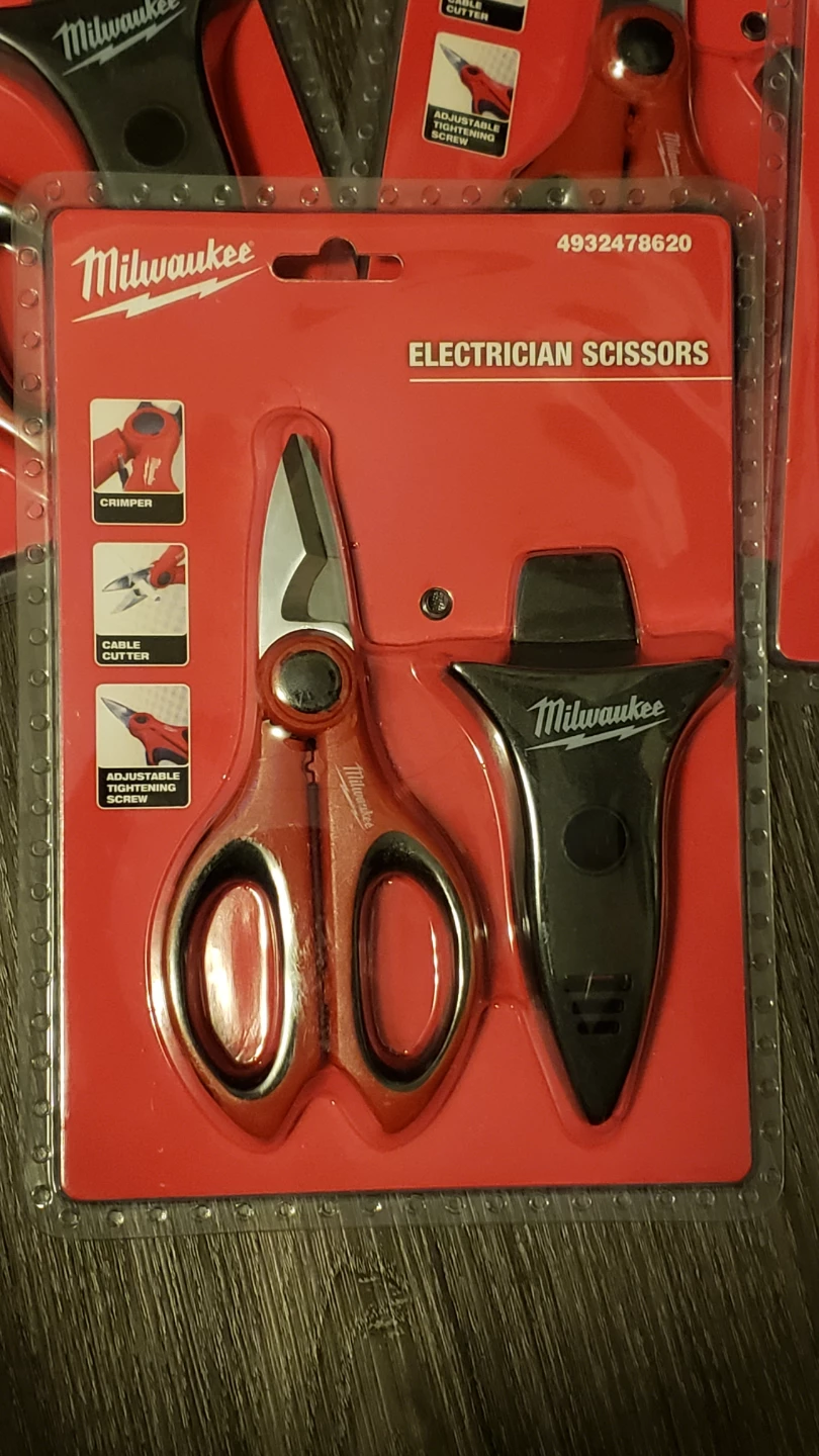Milwaukee Electrician Scissors with Crimper