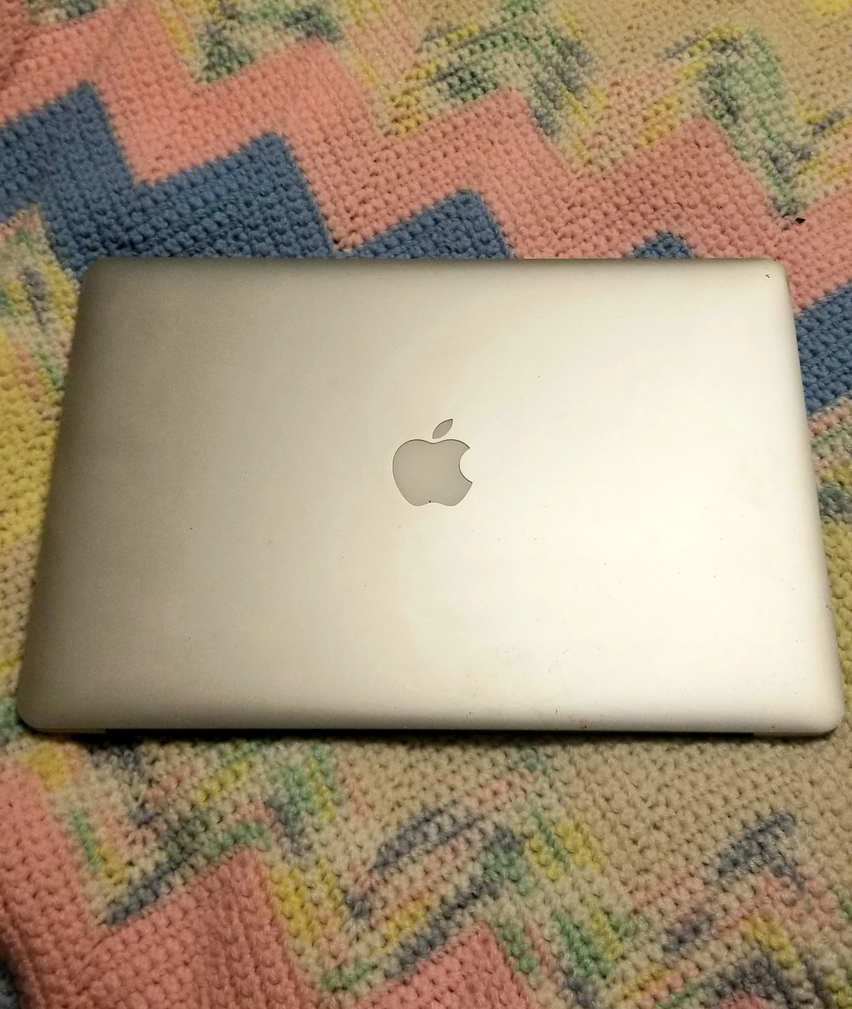 Apple Macbook Pro Mid-2015 A1398 - photo 2