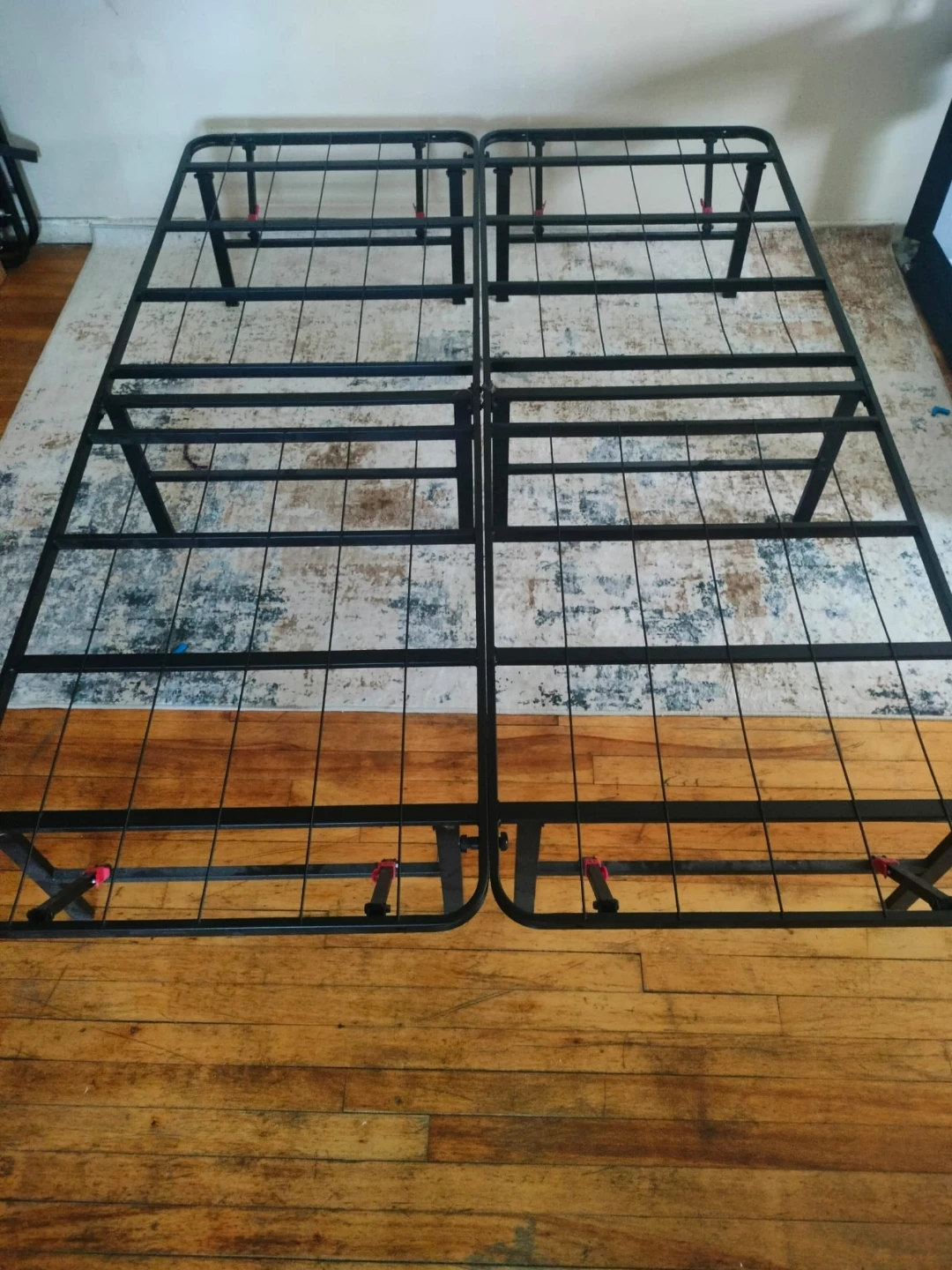 Amazon Basics Double/Full Size Metal Folding Bed Frame – 110 OBO