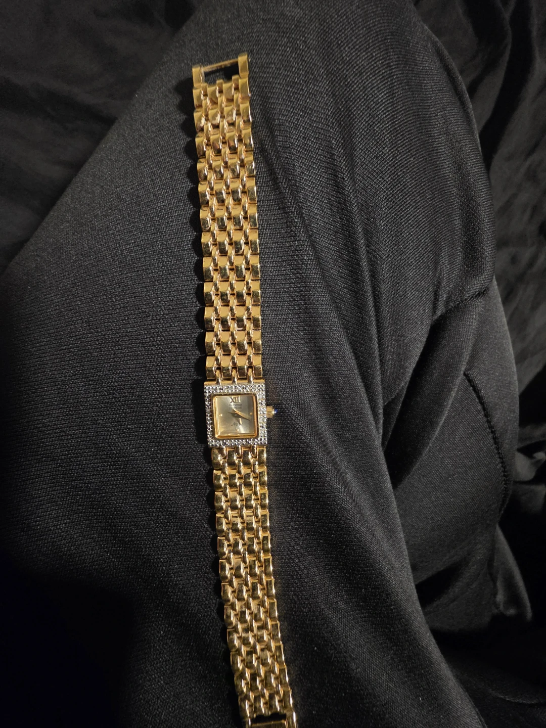 Amitron Gold-Tone women small bracelet watch