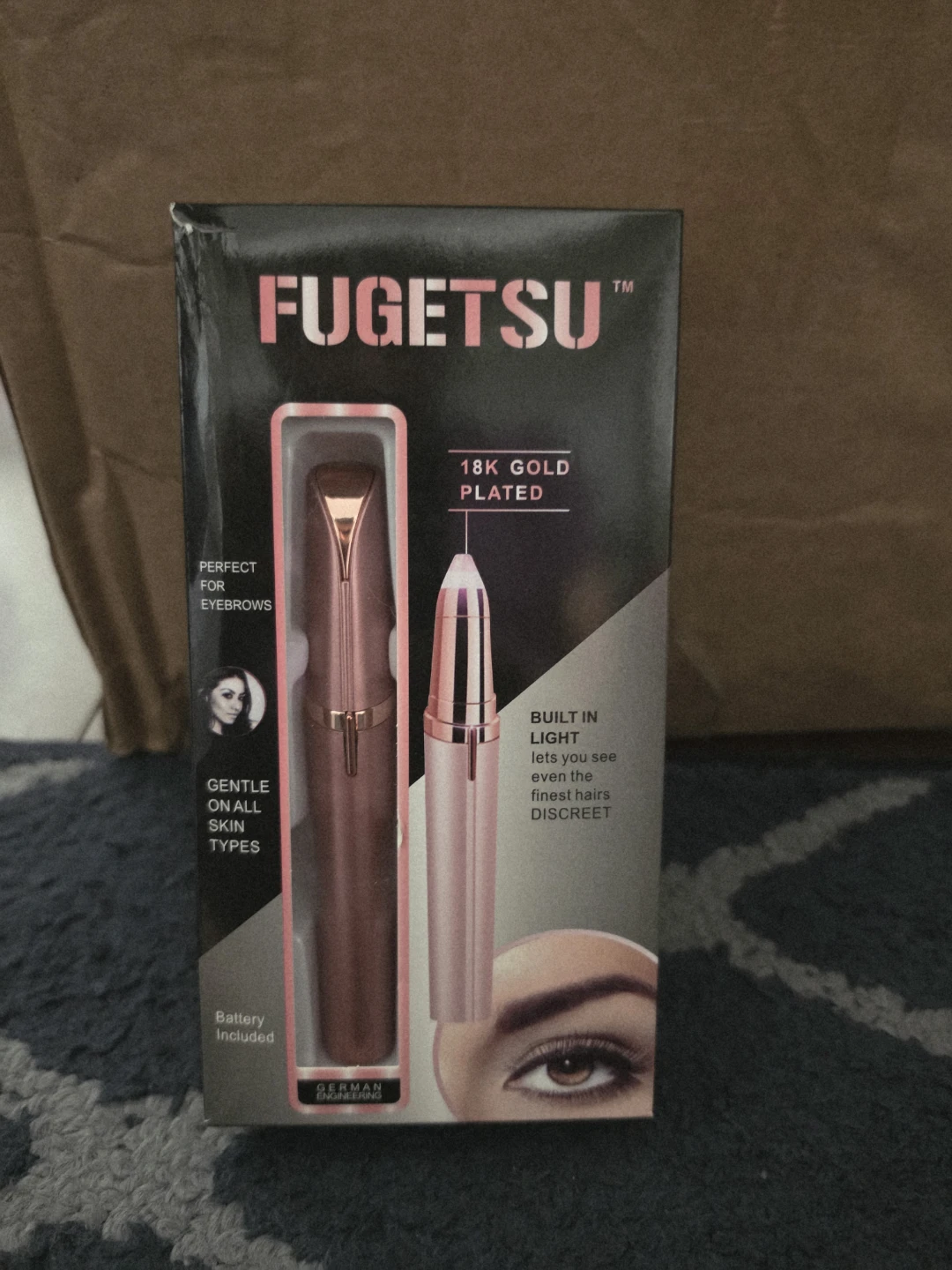 ❤️ Precision Eyebrow Trimmer - 18K Gold Hair Remover Razor