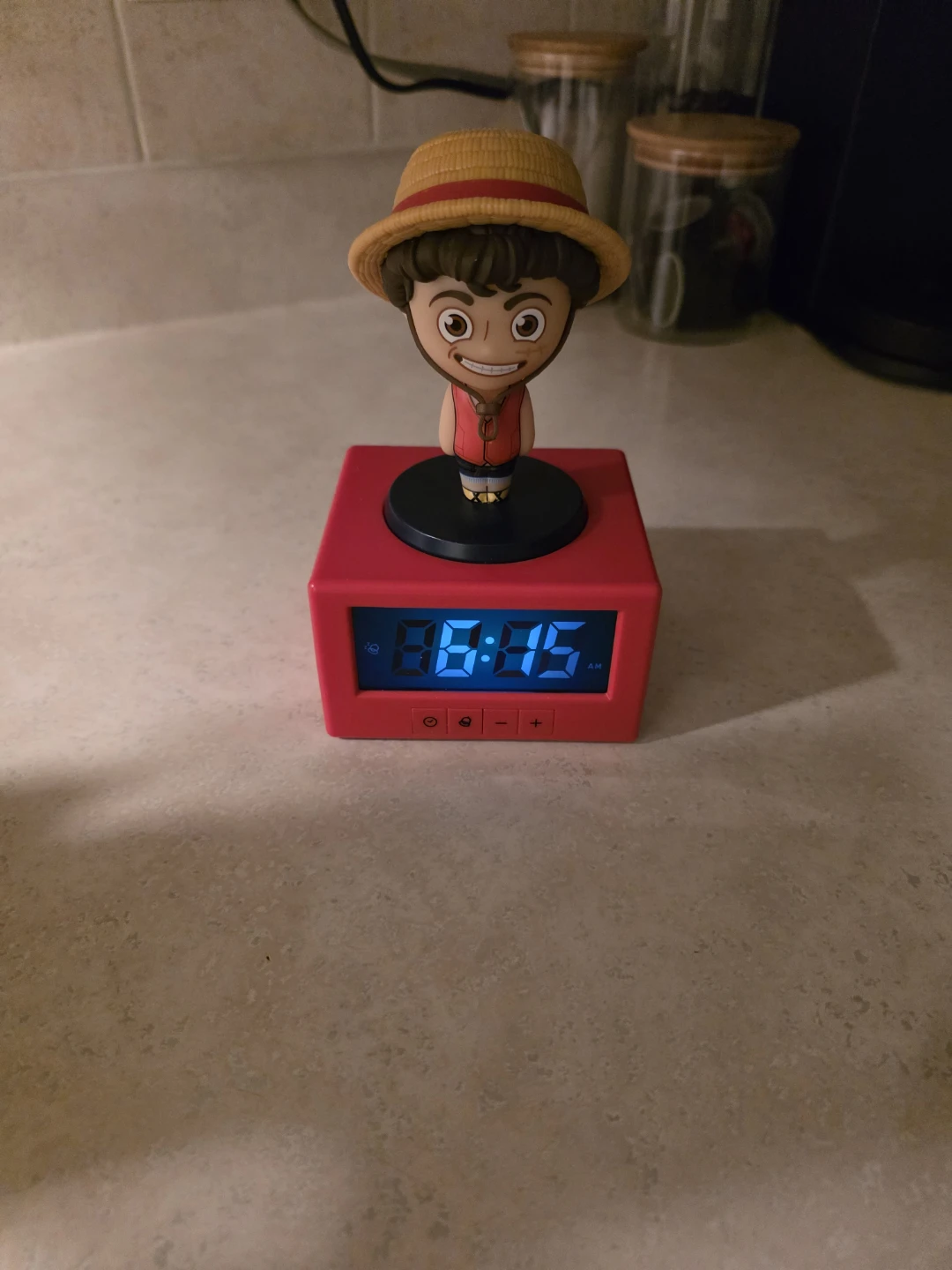 Paladone Netflix One Piece Luffy Icon Alarm Clock - photo 2