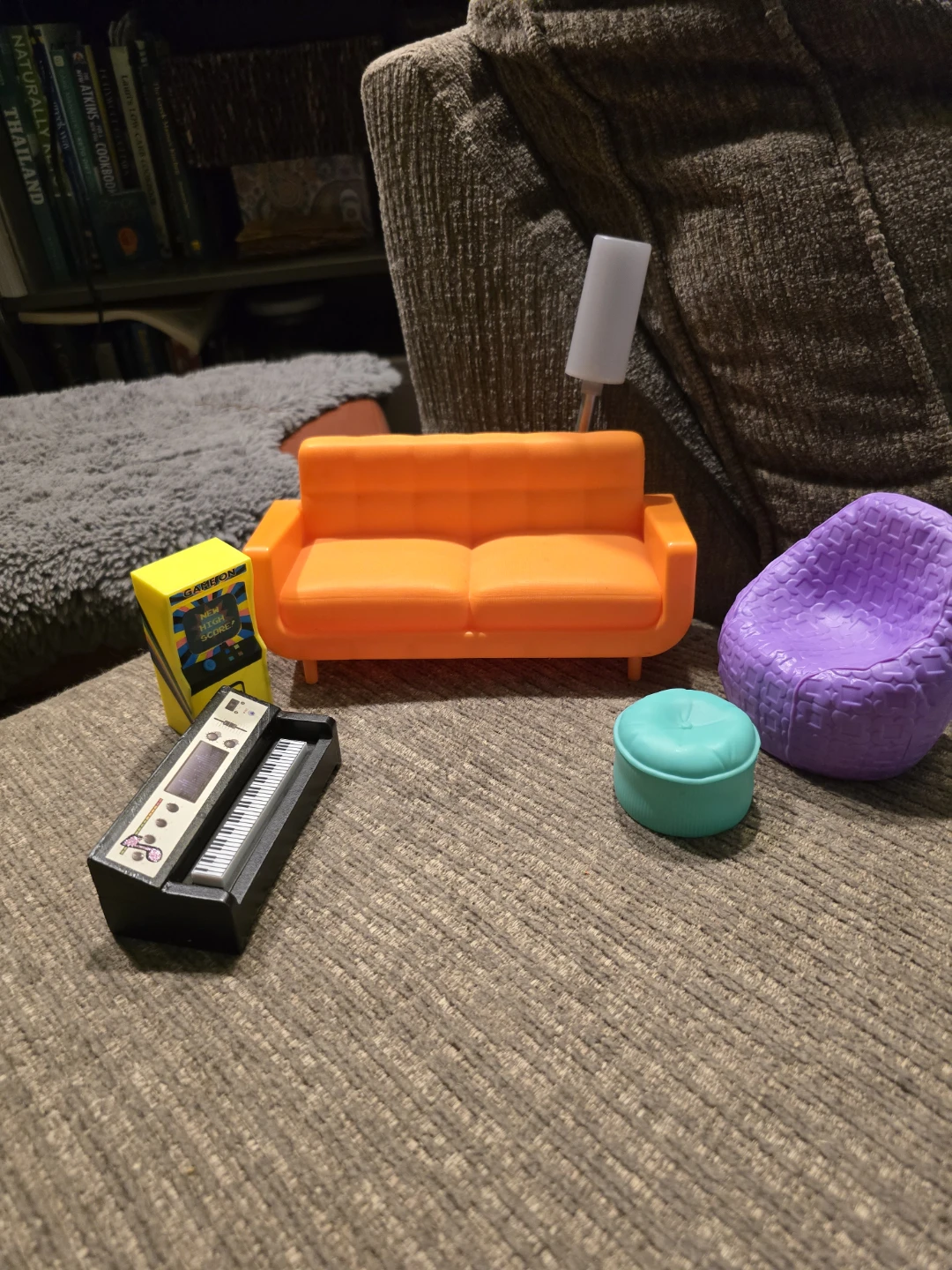 Dollhouse Miniature Furniture Set - photo 2