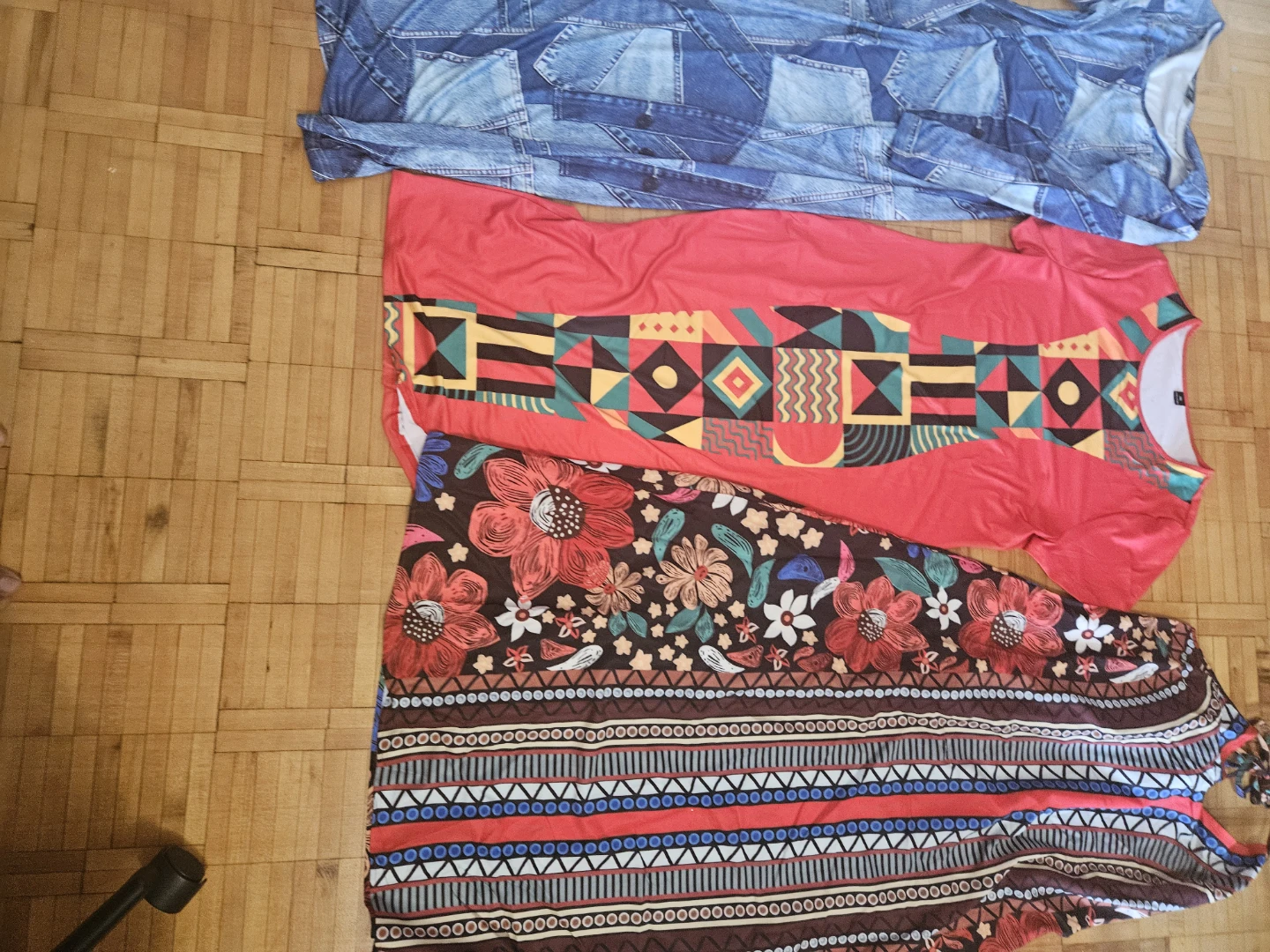 Three Women's Maxi Dresses - photo 5