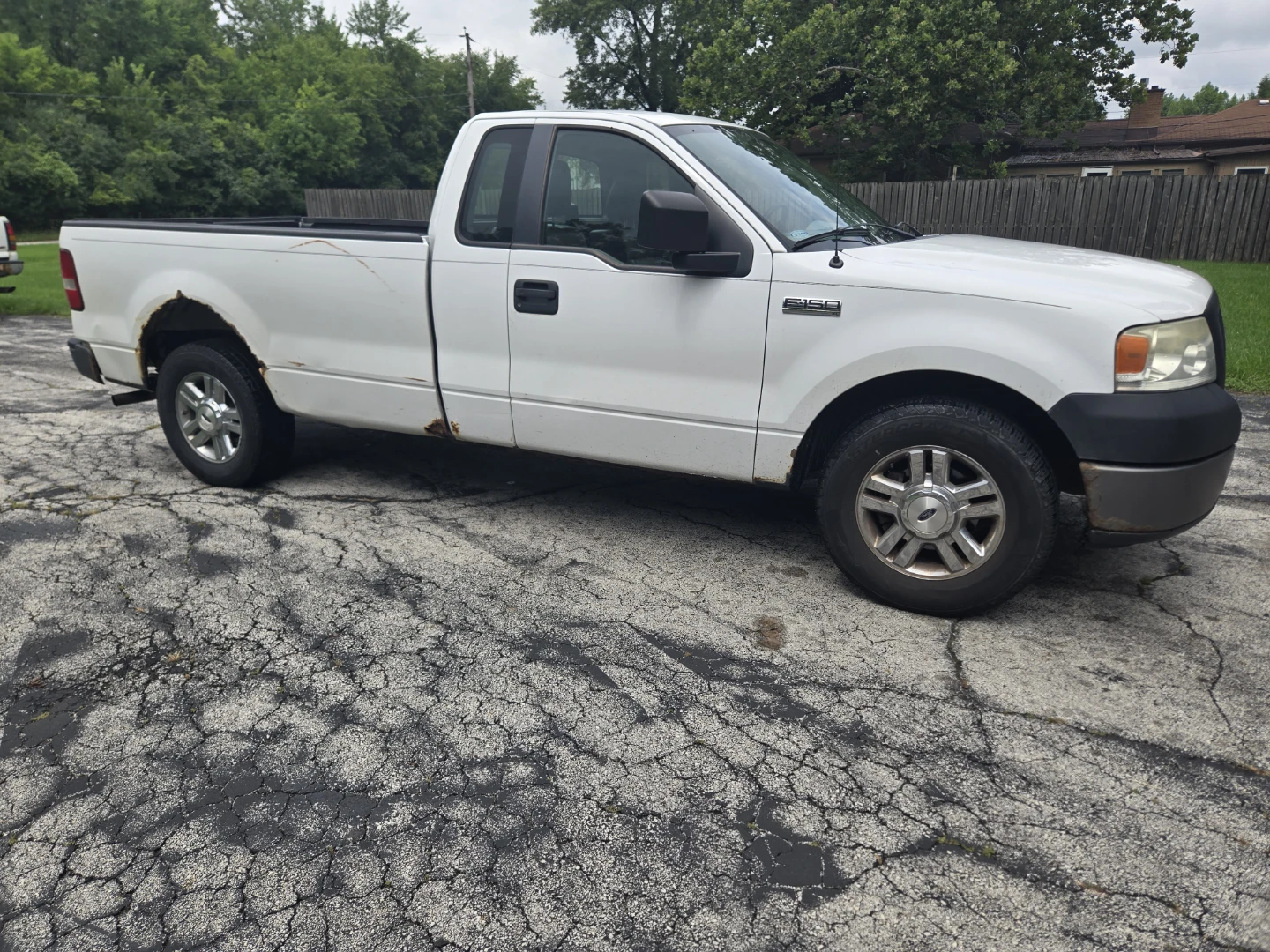 White Ford F-150 Pickup Truck - photo 2