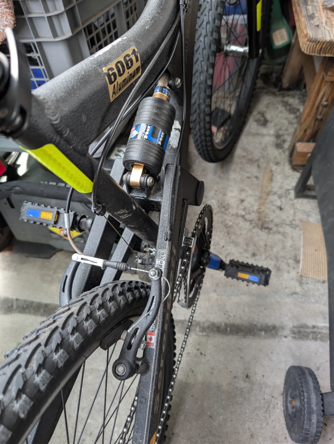 Raleigh Serengeti Mountain Bike - photo 3