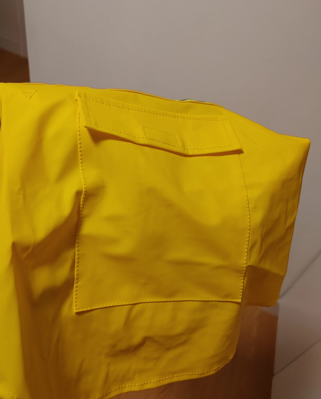 Yellow Dog Raincoat with Hood New - photo 3