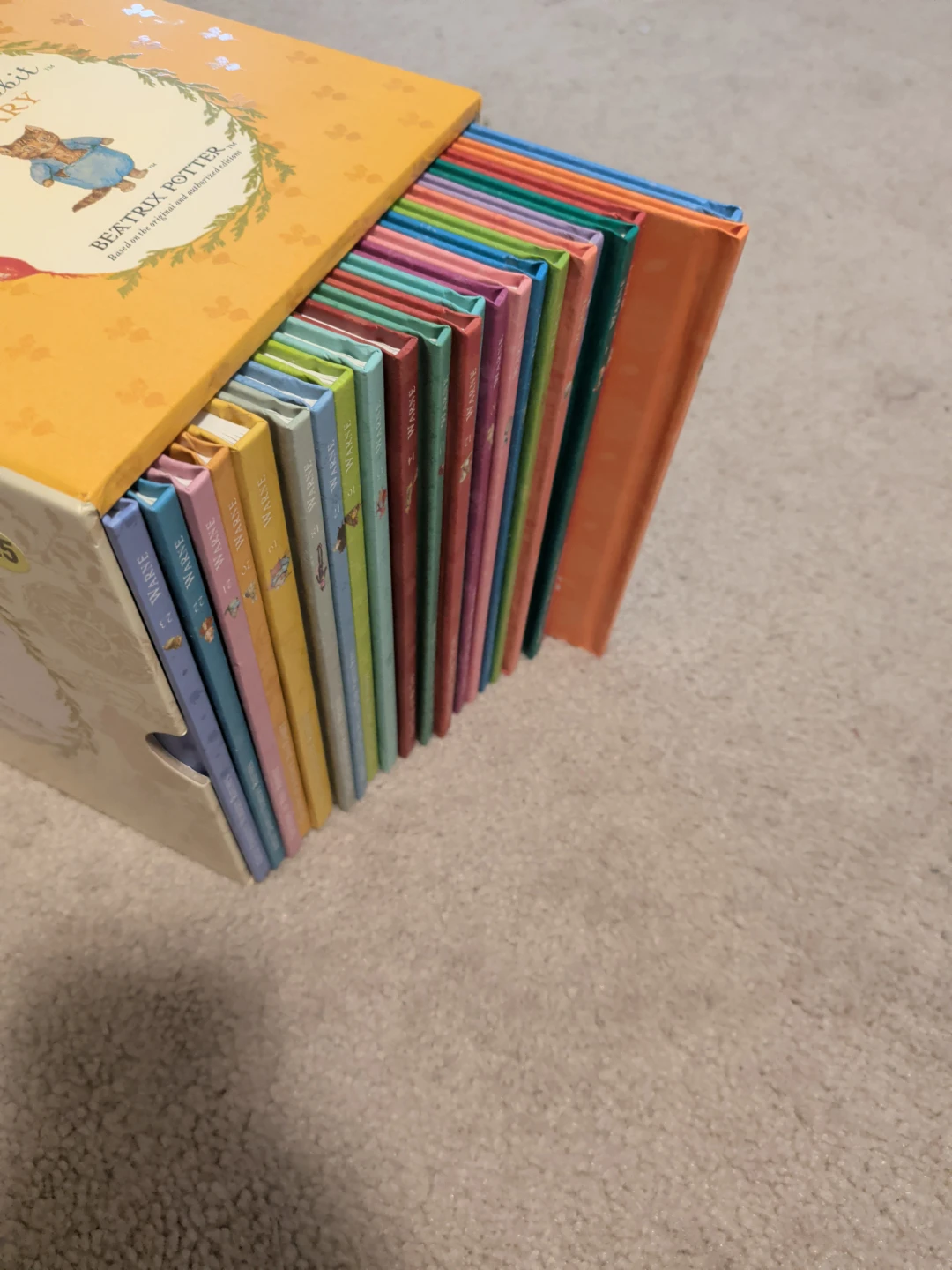 The Complete Peter Rabbit Library Box Set - photo 2