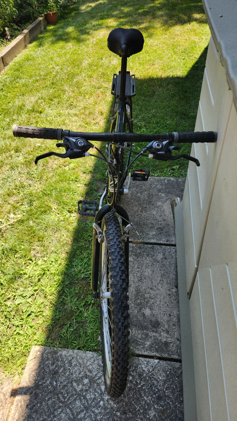 Diamondback Sorrento Mountain Bike - photo 2